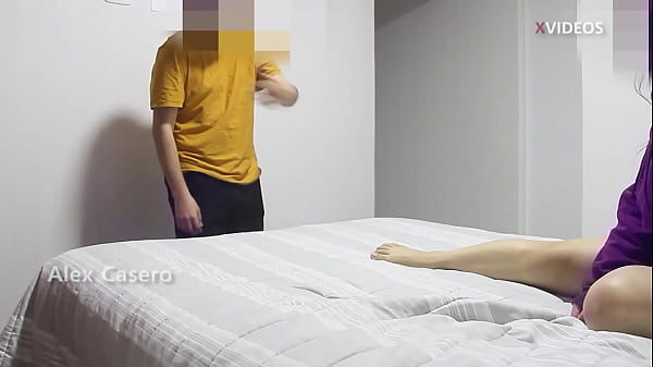 Image JUGANDO CON MI HERMANASTRA se pone cachonda y me entrega el culo para llenarlo de semen