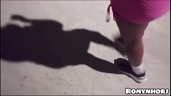 Image FAZENDO CAMINHADA NA RUA DO RIO DE JANEIRO,DOTADO ACABOU INDO PRA CASA DE UMA DESCONHECIDA FUDEU ELA SEM CAMISINHA GOZOU ATE DENTRO