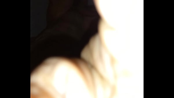 Image &Eacute_ric se fait plaisir avant de dormir