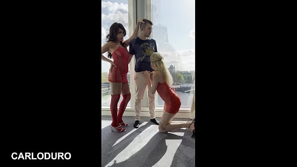 Image Hot Threesome with Ms Saigon, Luna Truhrmann, double blowjob, cum in mouth, swallow [full vid available] - Carlo Duro
