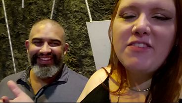 Image Fiz m&eacute_nage na festa nudista na casa de swing