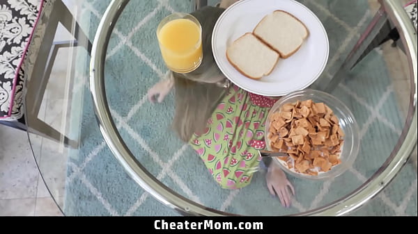 Image Stepmom Fulfilling Her Stepson's Foot Fetish - Cheatermom