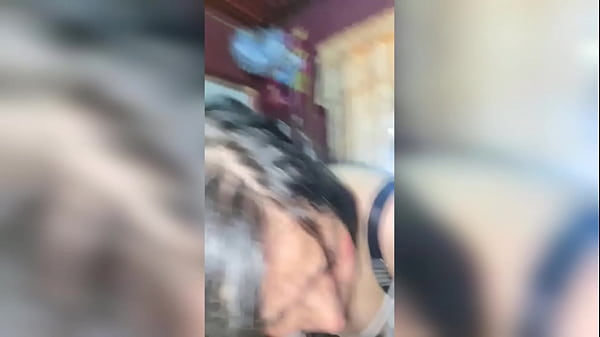Image El amigo de mi amigo me dijo que queria que se lo mama a el tambi&eacute_n, me encanta y yo le dije que si