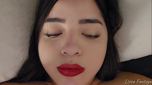 Image Masturbation with the sex machine ends in many squirts