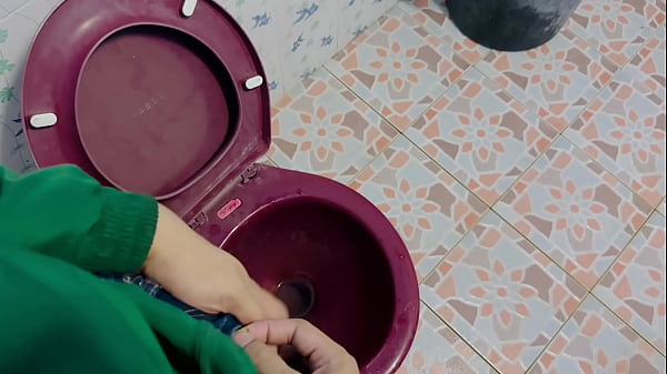 Image Jerk off in toilet at street food shop
