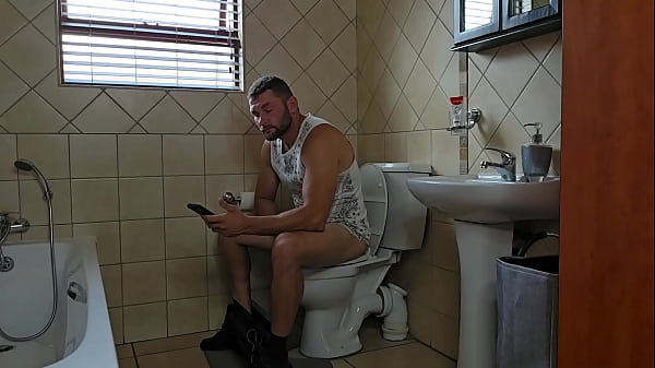 Image French maid gives BLUMKIN,CUM shot after gagging