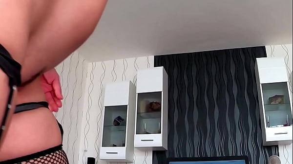 Image Amazing Sloppy Blowjob From Big plugged ass Latina