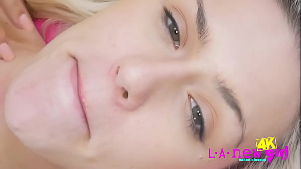 Image Blonde Slut masturbates