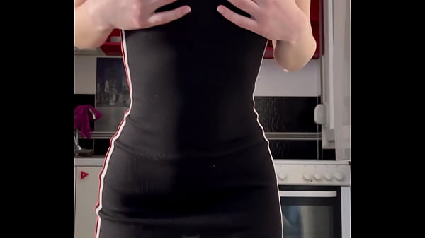 Image Cute girl touching herself until orgasm - Maiskii