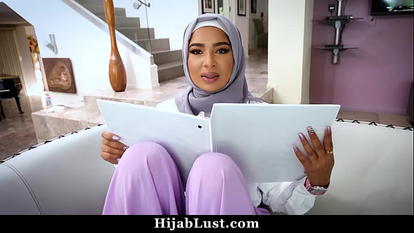 Image Lucky Guy Gettting to Fuck His New Hijab Coworker - Hijablust