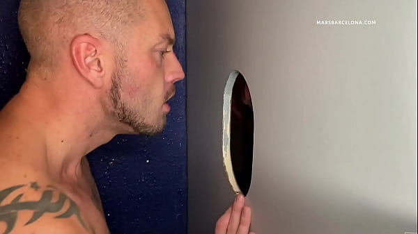 Image Glory hole threesome