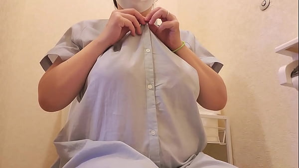 Image A married woman feels disgusting while masturbating in the toilet：The full video is&rarr_https://www.xvideos.red/channels/aika-frau