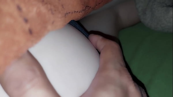 Image Follo a escondidas con mi hijastra Teen apenas legal, no debemos hacer ruidos o nos descubren - Me gusta que mi padrastro se meta a mi rec&aacute_mara cuando todos descansan, Padrastro e hijastra 18yo