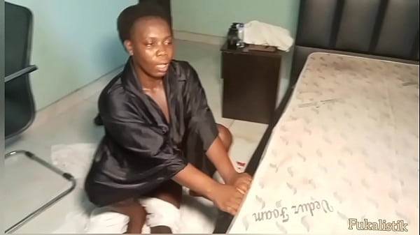 Image Akwaibom housewife sneaky fucking family visitor