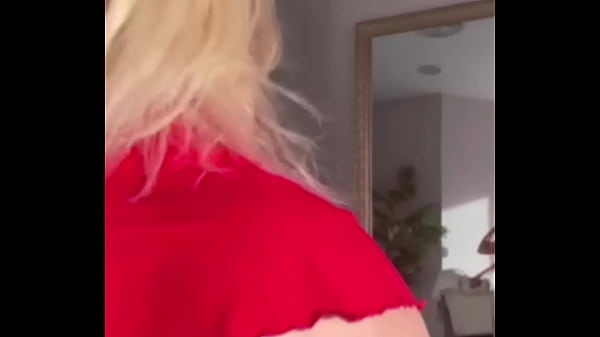 Image MOMMY NOEL'S IS HORNY AND YOU HAVE THE HARD COCK READY FOR HER - BLONDIE FESSER