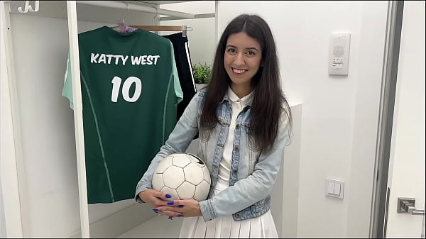 Image Public football agent - Cutie becomes a real football player after casting