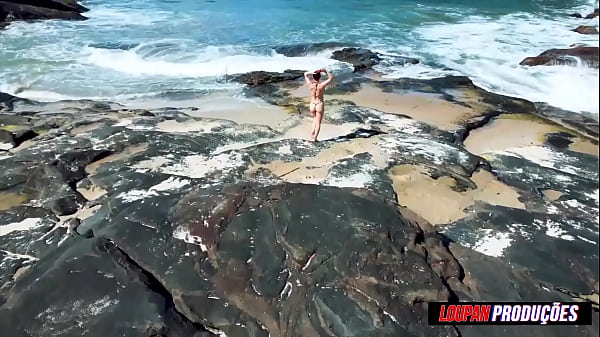 Image fudendo a buceta e cu da emme white na praia | LP Produ&ccedil_&otilde_es