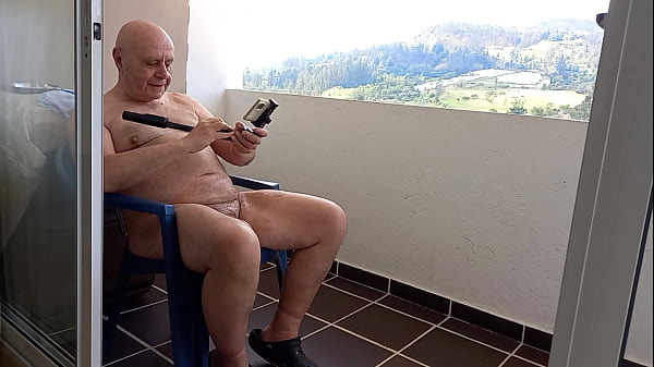 Image PREVIEW OF SUPER HOT SEXY SHAVE WITH AGARABAS AND OLPR