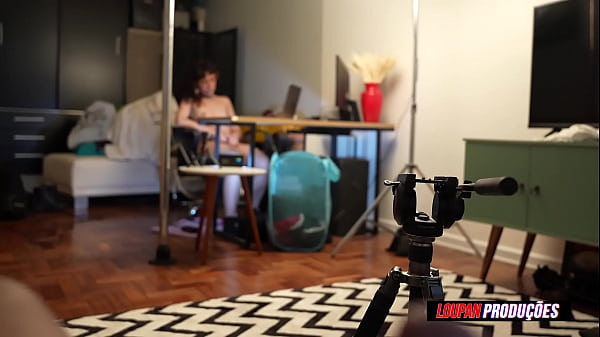 Image magrinha bucetuda dando no pelo e levando porra | Alice Drumond | LP Produ&ccedil_&otilde_es