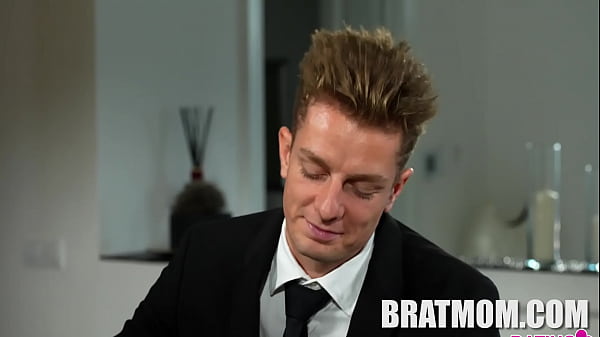 Image All in For Stepmom Kira Queen, Matthew Meier