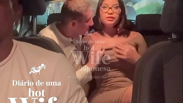 Image Celular descarregou tive que  pagar o UBER com boquete mas estava t&atilde_o gostoso pedi pra ele comer meu cu e gozar dentro  - john Coffee - Lina Nakamura