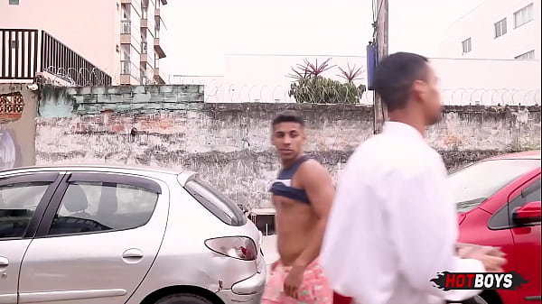 Image Dei pro var&atilde_o pirocudo da rua!