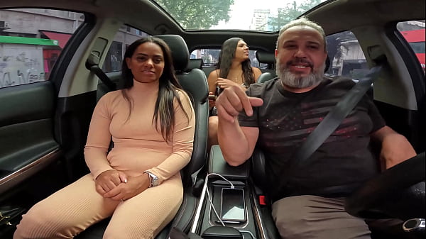 Image A carioca Vivy Marques veio para S&atilde_o Paulo e acabou ficando peladinha na carona