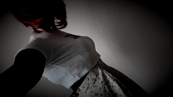 Image Femboy show sexy body