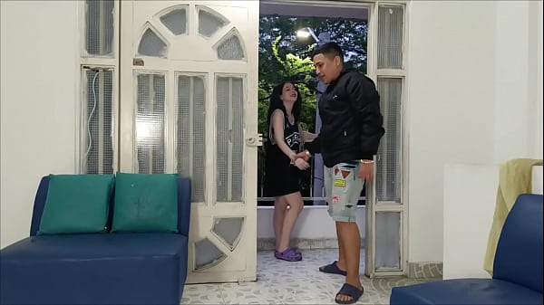 Image HERMOSA HERMANASTRA LATINA CALIENTE ESTA ESPERANDOME CLAIENTE EN EL SEGUNDO PISO DE NUESTRA CASA - porno en espanol