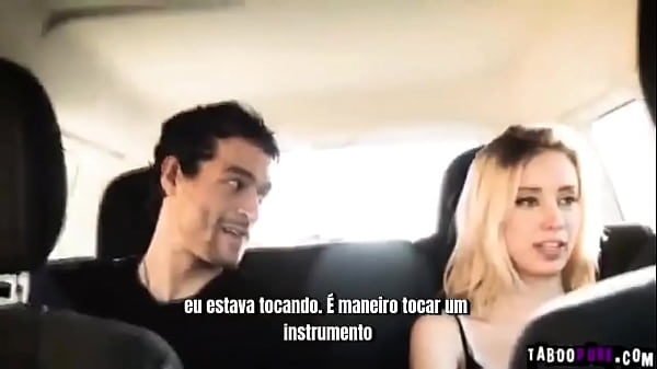 Image Haley Reed fode com Xander Courvus e Small Hands