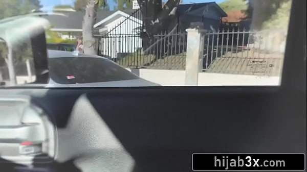 Image Rebellious Muslim Teen Getting Sneaky and Fucking Her Boyfriend