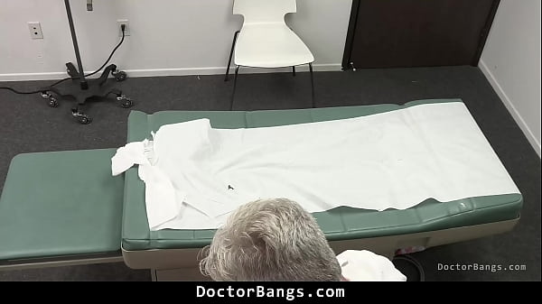 Image Samantha Reigns Is Ready to Please Her Doctor to Get Her Miracle Pill - Doctorbangs