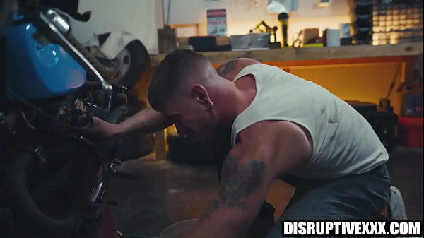 Image Spoiled brat fucked by big dick car mechanic