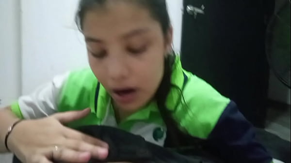 Image SIRVIENTA CALIENTE ME ESPERA EN LA COCINA - mi sirvienta de tetas peque&ntilde_as ESPERA MI GRAN VERGA!