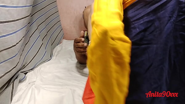 Image North Indian babe fucked in yellow salwar