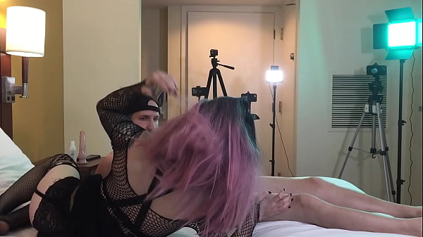 Image Straight Guy Gets Blowjob from Emo Trans Girl