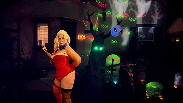 Image Granny Harley Quinn's Vibrator Fuck & Cum