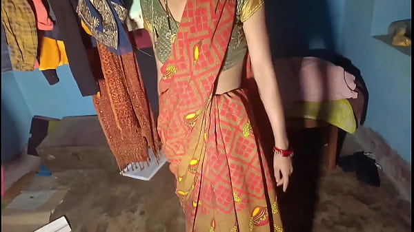 Image Deshi village bhabhi pissing hot virel mms video