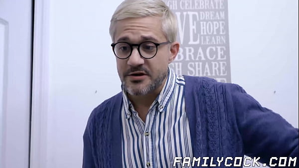 Image Handsome dad slamming stepsons tight raw hole