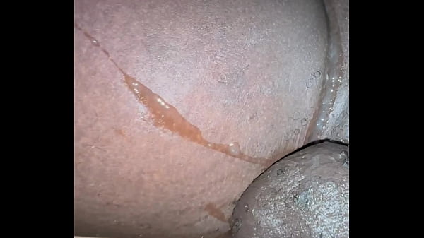 Image Showed My Pretty Neighbor My Dick & she Sucked it