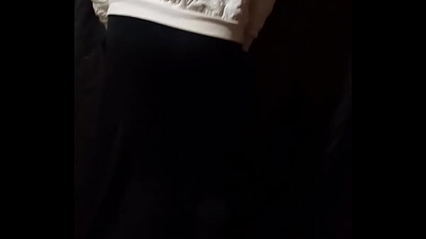 Image crossdresser satisface su culo