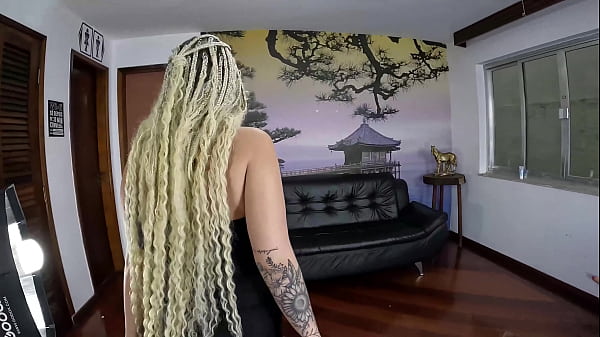 Image Por tr&aacute_s das c&acirc_meras da primeira vez de Gabriela Aguiar