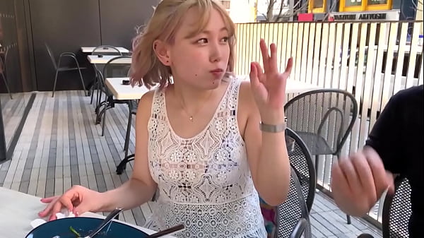 Image [English dubbing] Glutinous skin, thick blonde hair and big tits gal H-cup perfect body! She enjoys her big tits by rubbing them and giving her the best tit-fucking! Intense sex with high speed pistons and hip shaking!