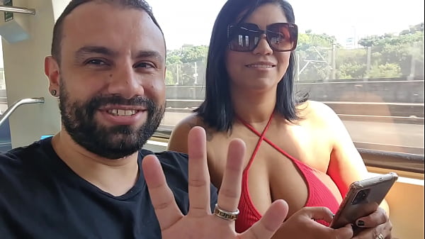 Image Aventuras do Casal Mattos - Fomos ao tatuador fazer tatuagem com nossos nomes mas a Nicoly Mattos pediu pra tatuar a bucetinha dela Me CHUPA