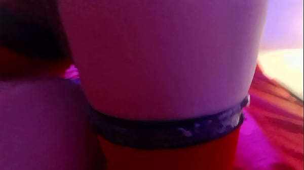 Image A La Esposa Puta De Mi Nuevo Compa&ntilde_ero De Trabajo Le Encanta La Verga En El Co&ntilde_o Y El Pulgar En El Culo!! 2
