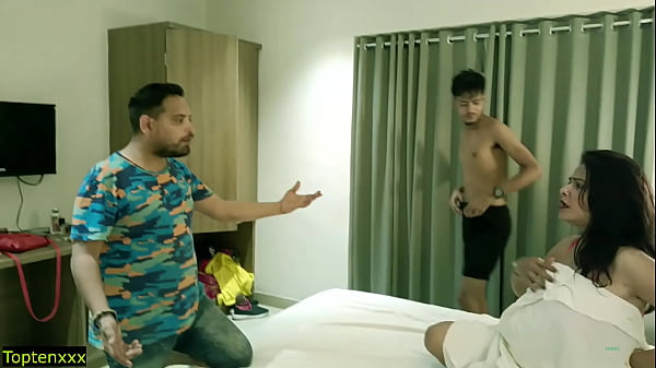 Image Indian Hot wife cheating sex with Pizza Delivery Boy! What Next!
