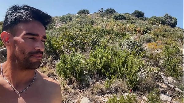 Image Risky & Wet Masturbation on the Mountains