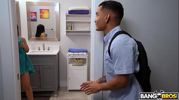 Image BANGBROS - Jason Legend Risks It All In An Attempt To Get Some Of Nikki Mars's Amazing Pussy