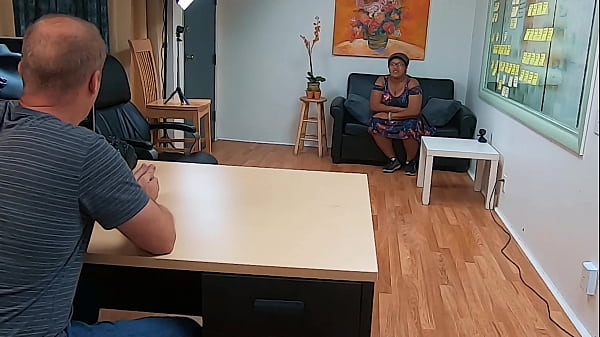 Image Susanna Jewel gets brought to a casting couch fuck session by a friend
