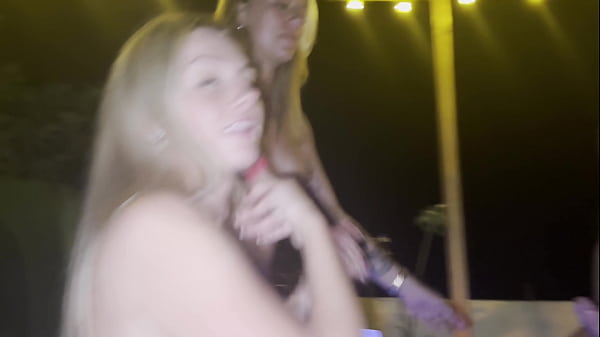 Image Naughty Swinger Foursome Hardcore inside Pool(Promo)